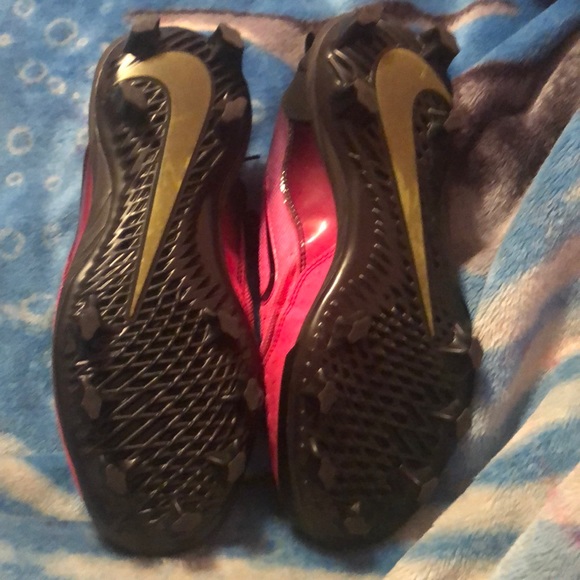 Cleats - Picture 3 of 3